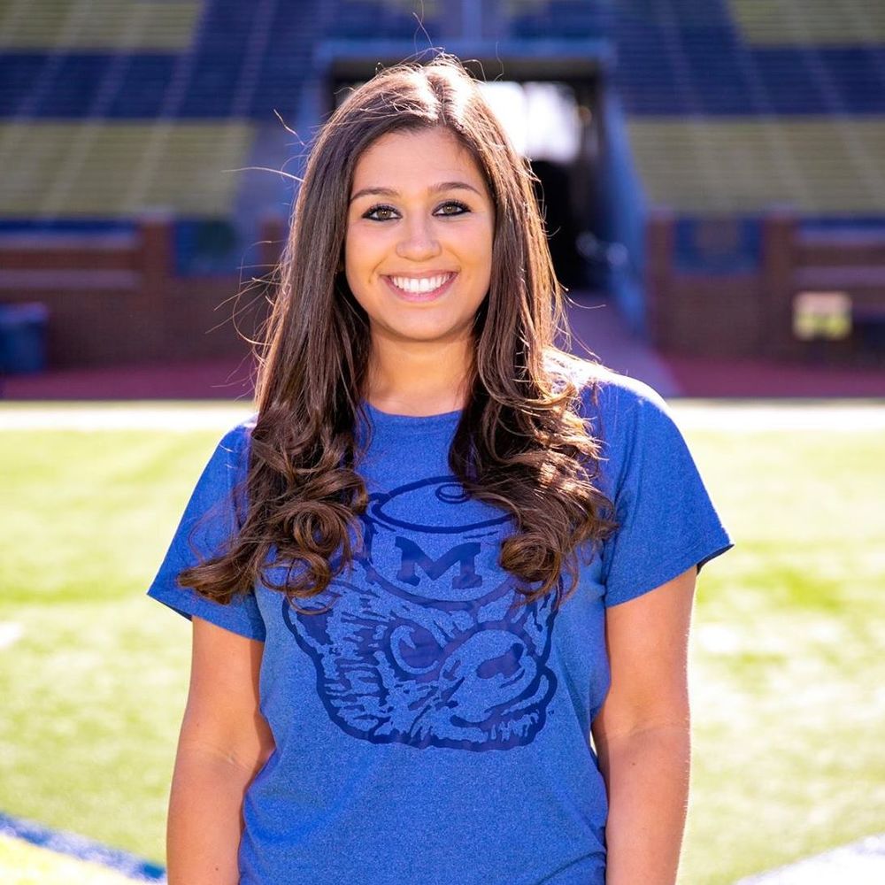 Meet your Posher, Sabrina